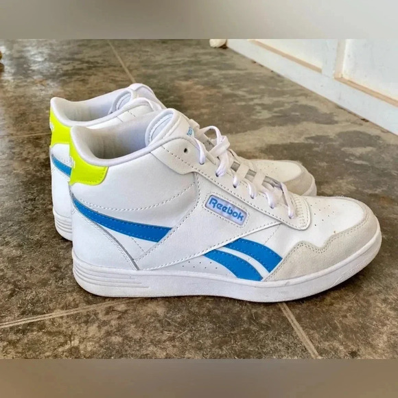 Reebok Shoes - Reebok high top blue white and green sneakers
